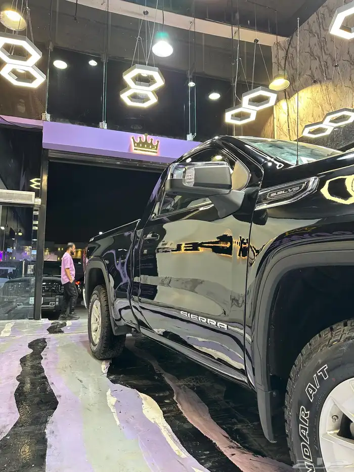 سييرا 2023 اسود قير علاق SLE وارد الجميح 4