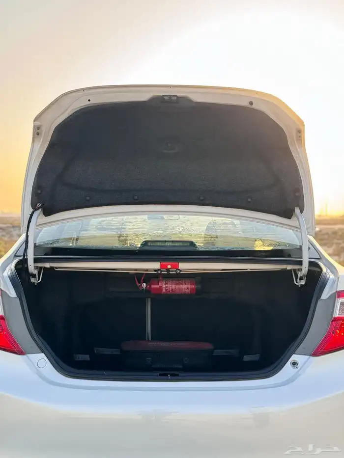 للبيع كامري 2012 34