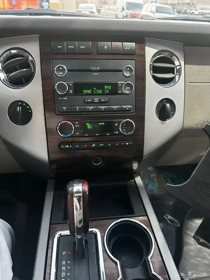 فورد اكسبيدشن 2009 لمتد دبل 6