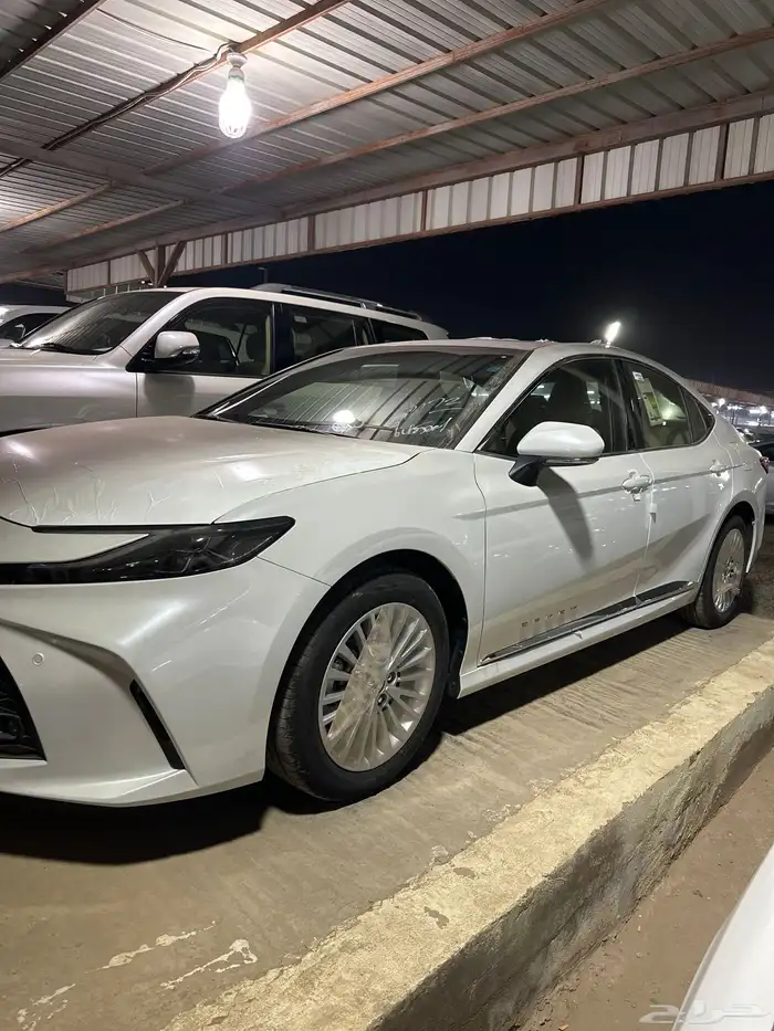 كامري 2025 LE اصفار صادره لوحاتها من عبداللطيف 0