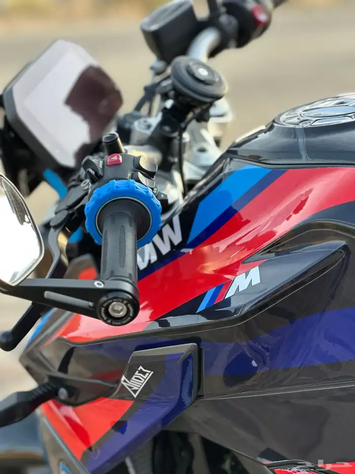 BMW F900R 2024 (2600KM) 5