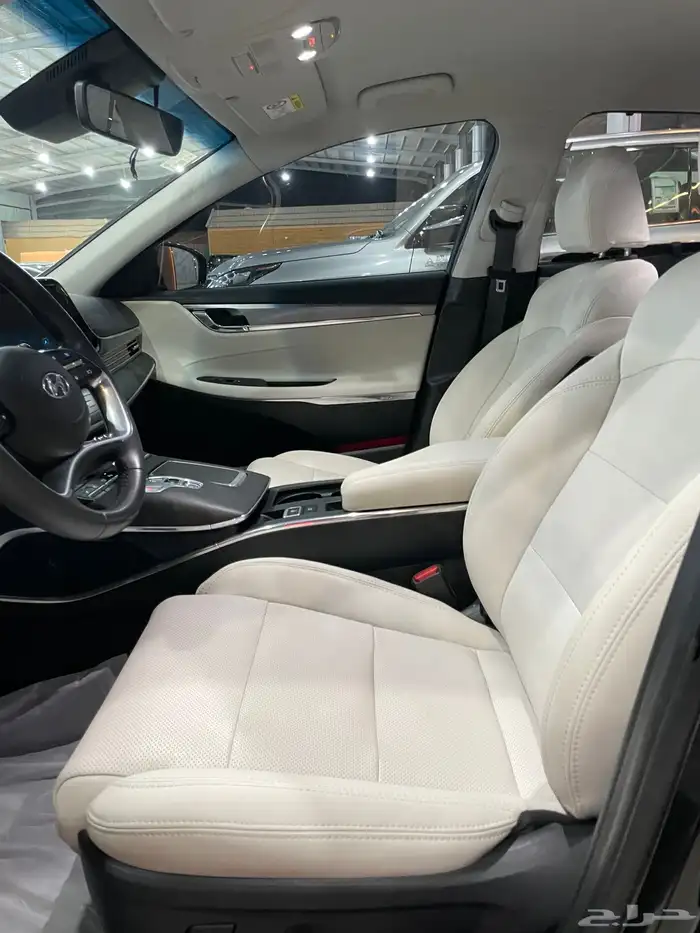 ازيرا موديل 2021 (4سلندر) 22