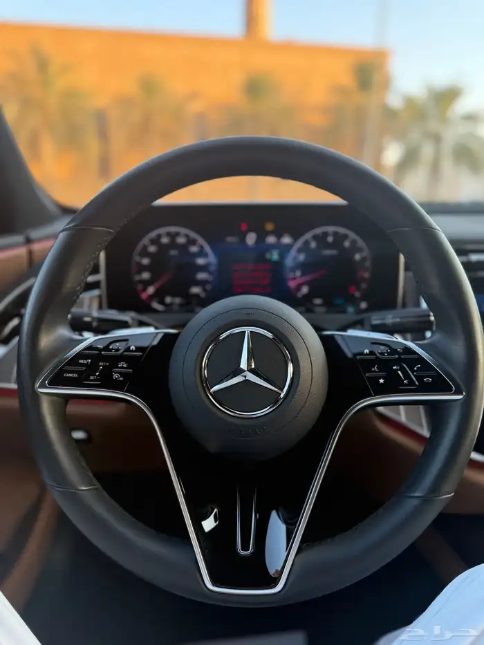 مرسيدس E300 14