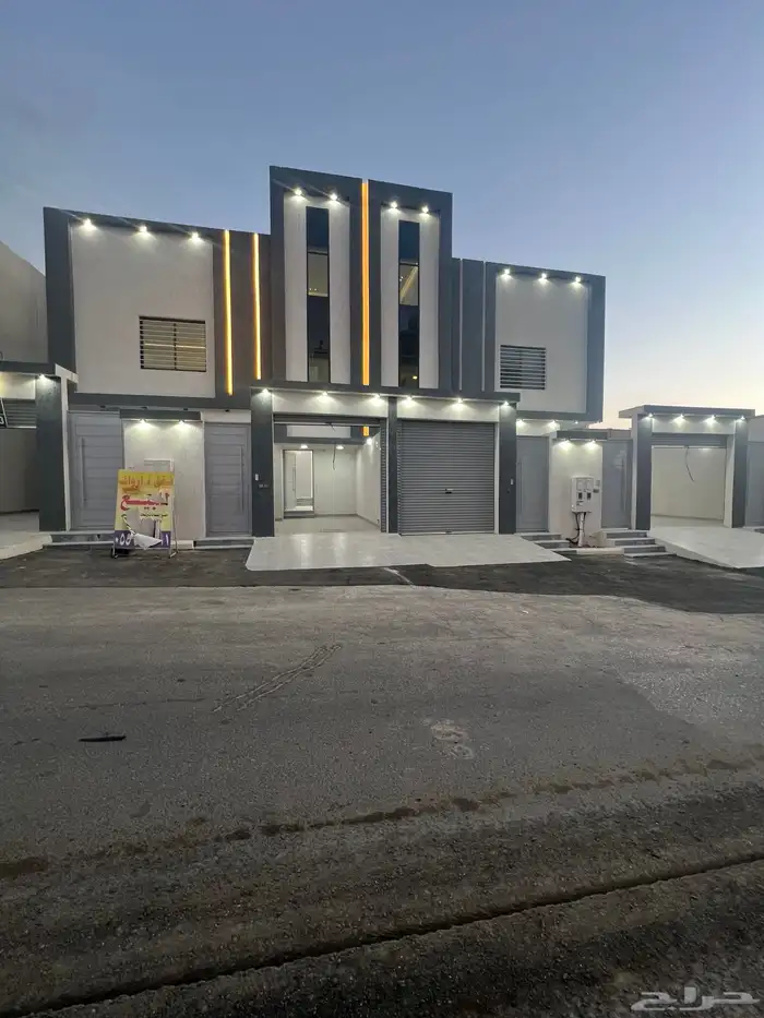 للبيع روف علوي فاخر موقع مميز شمال الخميس 0