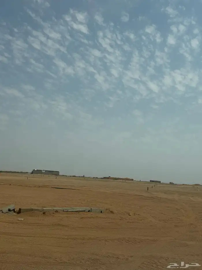 للبيع نص ارض مخطط جوهره العروس حي الدرة 9