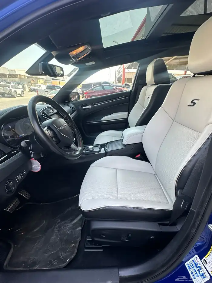 كرايزلر 2019 C 300 S سعودي المتحده للسيارات سبورت 9