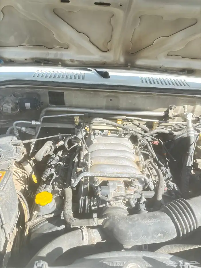 زيزو للتشليح قطع غيار بنزين 2003 1