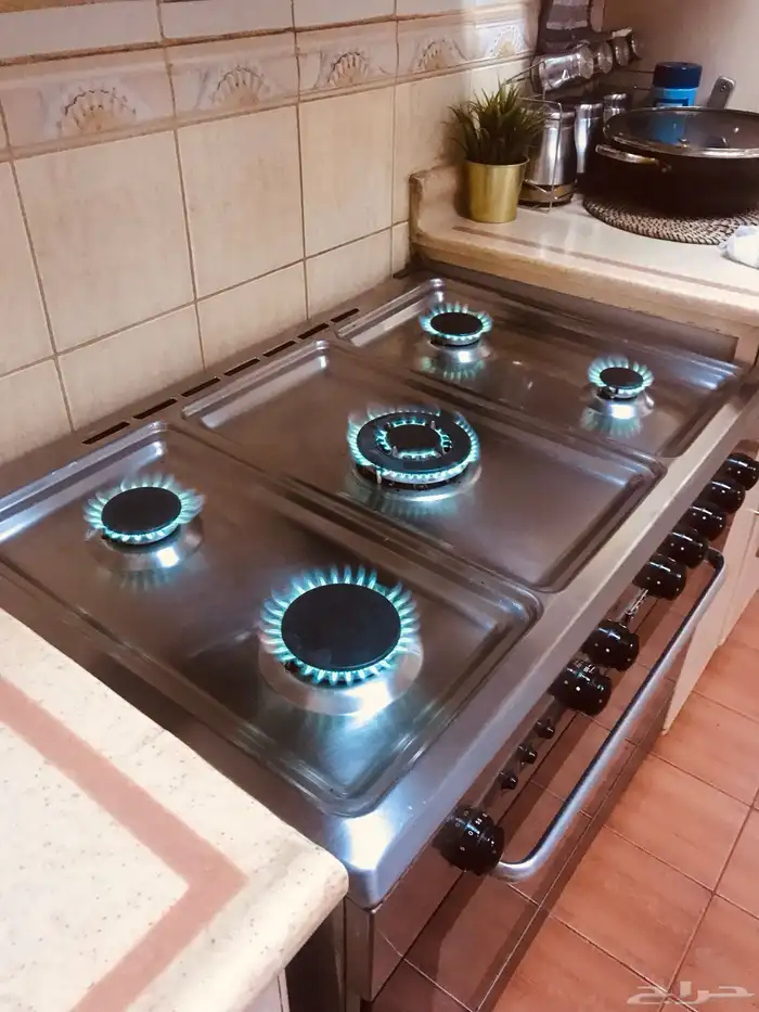 صيانه_وتنظيف_وتلميع_افران_الغاز_بالرياض 7