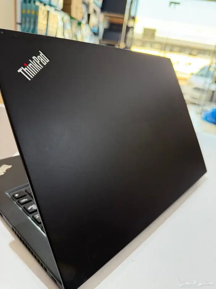 كمبيوتر لاب توب لاينوفو ثانك باد i7 Vpro شاشة لمس 1200 sr 5