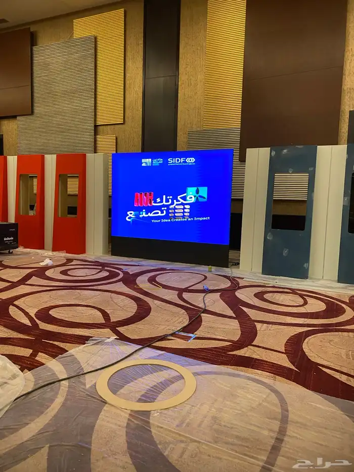 شاشات اجار عرض عملاقة 0