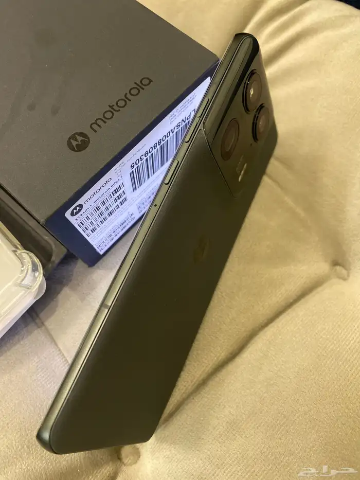 موتورلا ايدج 50 ألترا ون تيرا 3