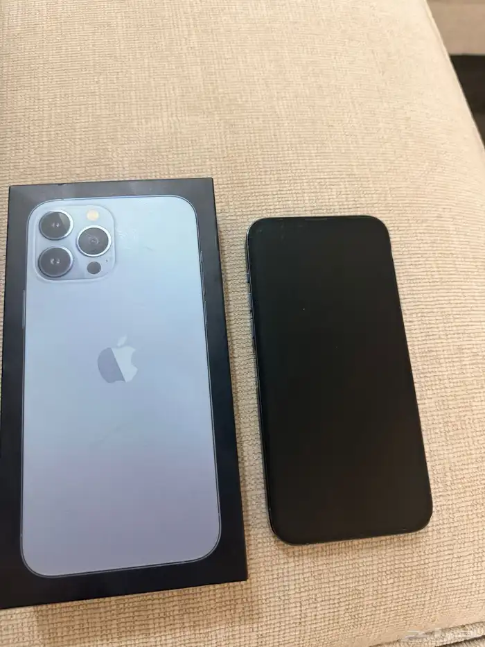 ايفون 13 برو ماكس 128 جيجا اللون ازرق 3