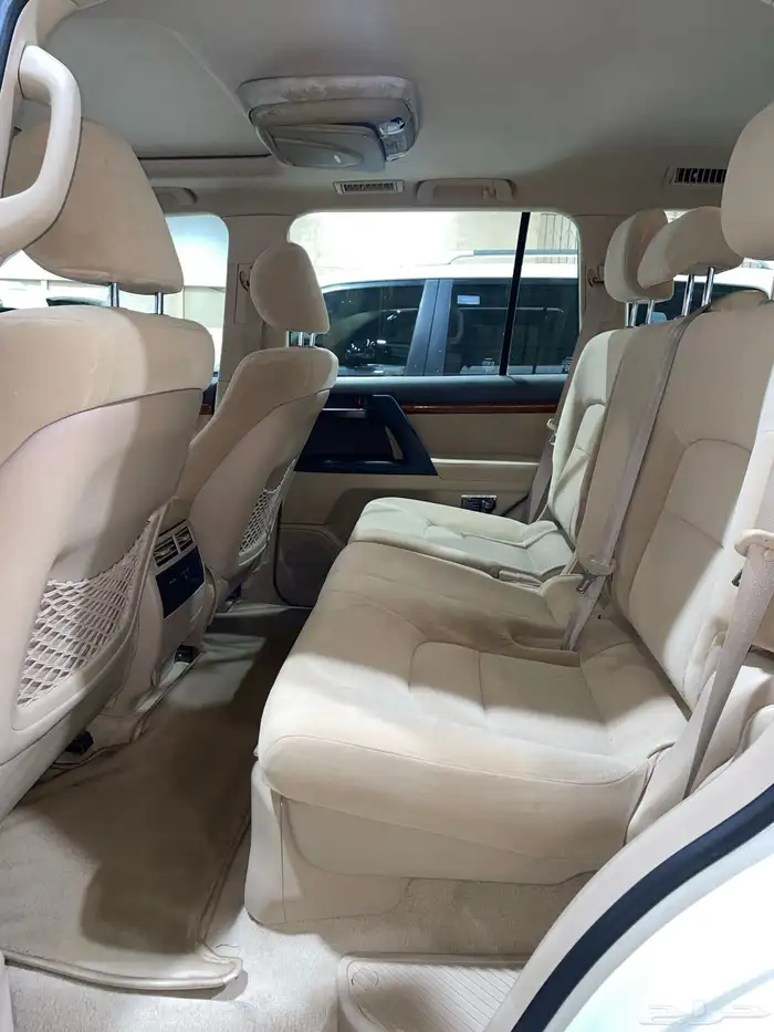 للبيع جيب جي اكس ار 2014 فل كامل عبداللطيف عداد 86 الف 12