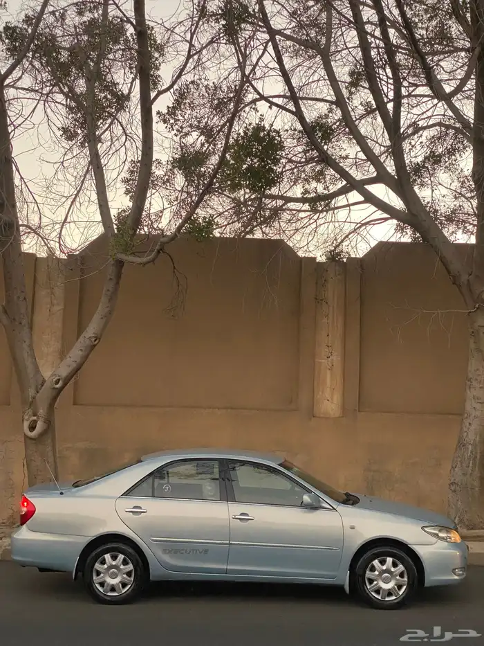 للبيع كامري 2004 9