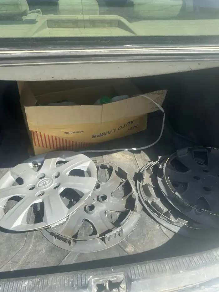 كامري 2010 للبيع او للبدل اكسنت او صني 9