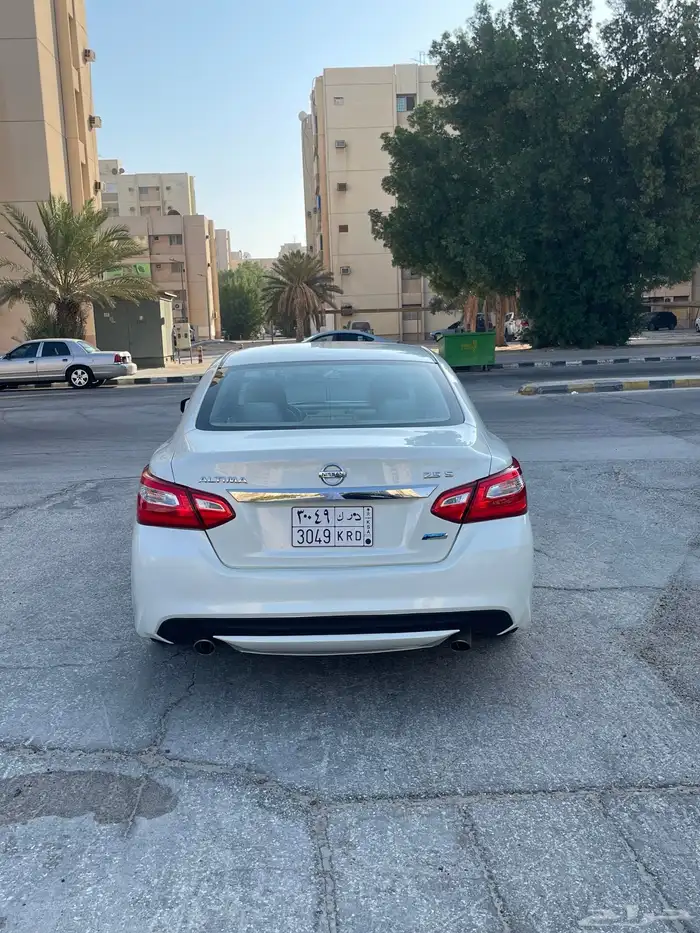 نيسان التيما 2017 نضيفة وكالة 8