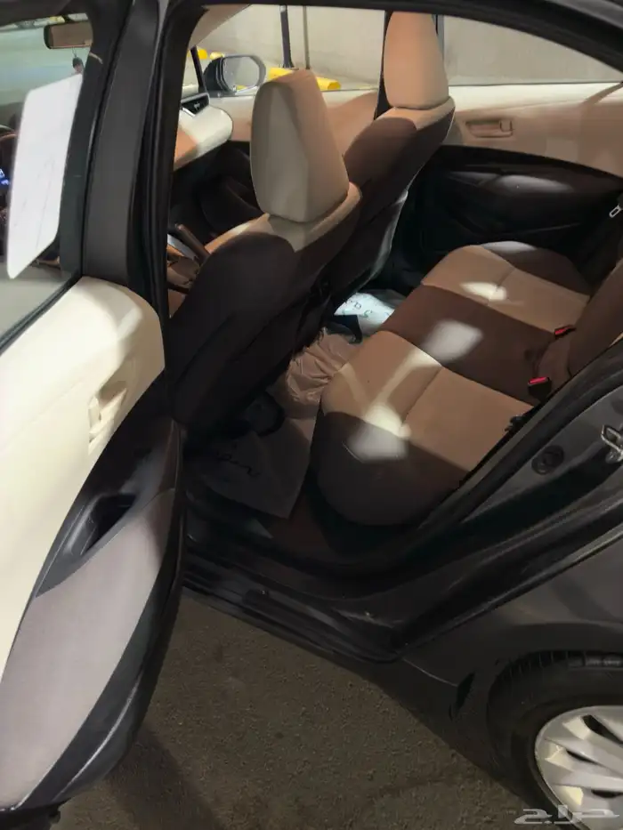 كورولا 2021 للبيع XLI نص فل 15