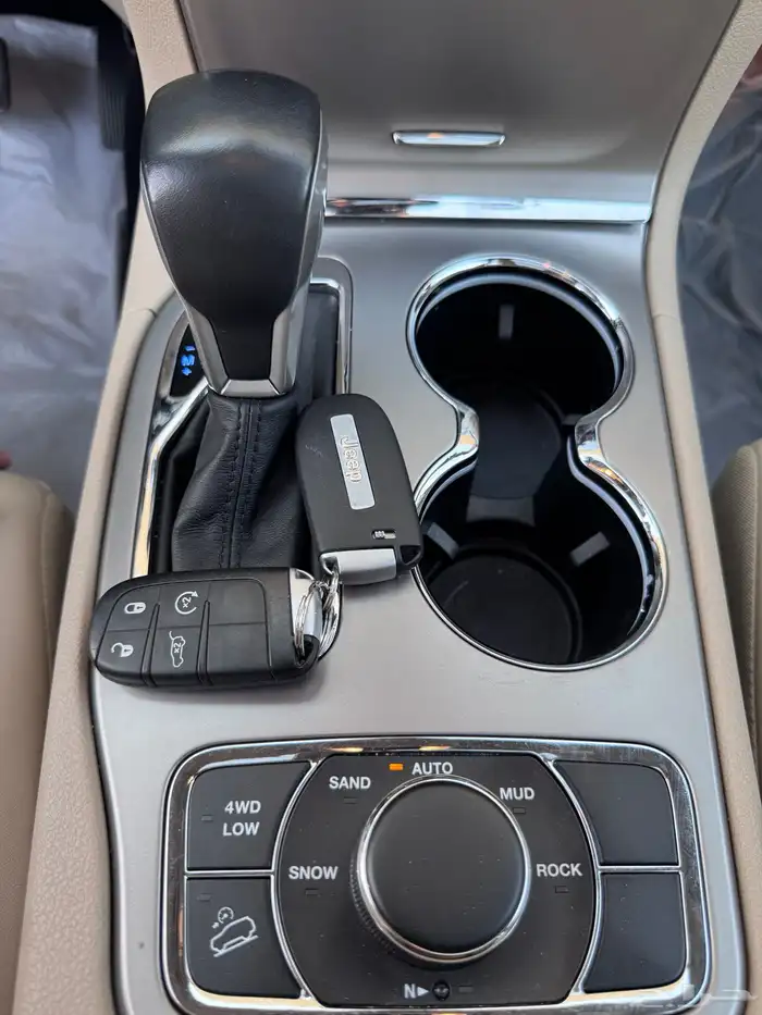 جيب شيروكي لميتد 2021 20