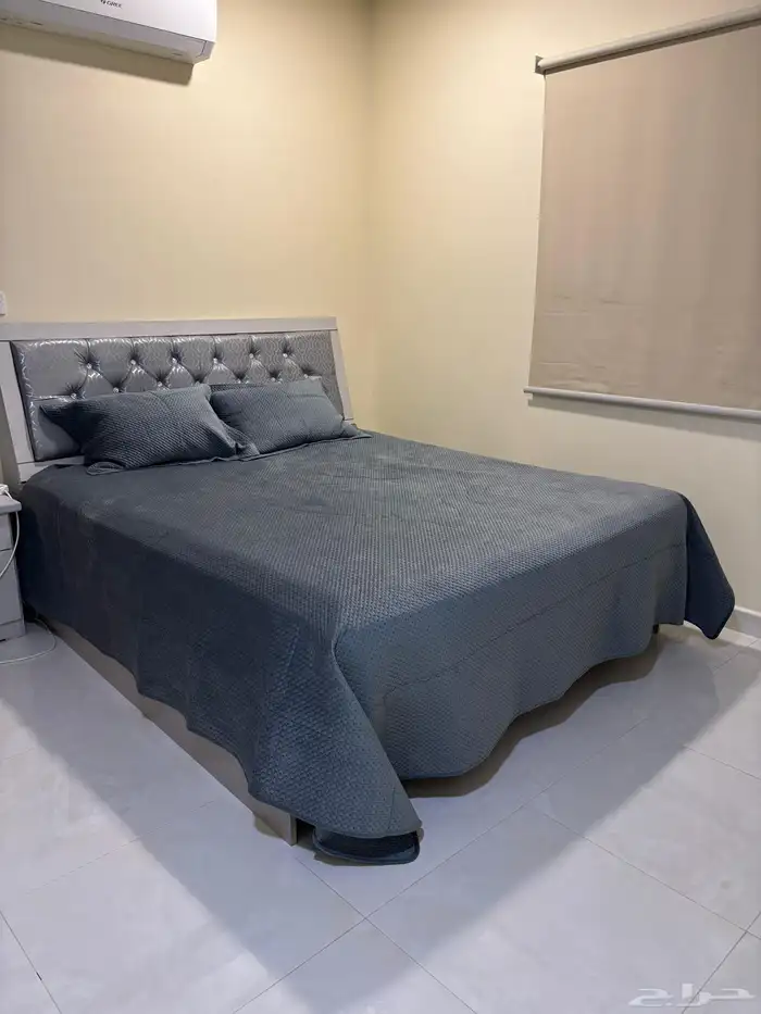 غرفة نوم وكنب 1