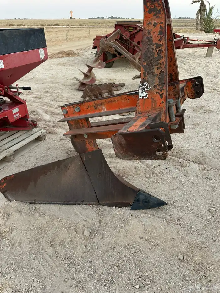 معدات زراعيه ( ملحقات حراثه ) 9