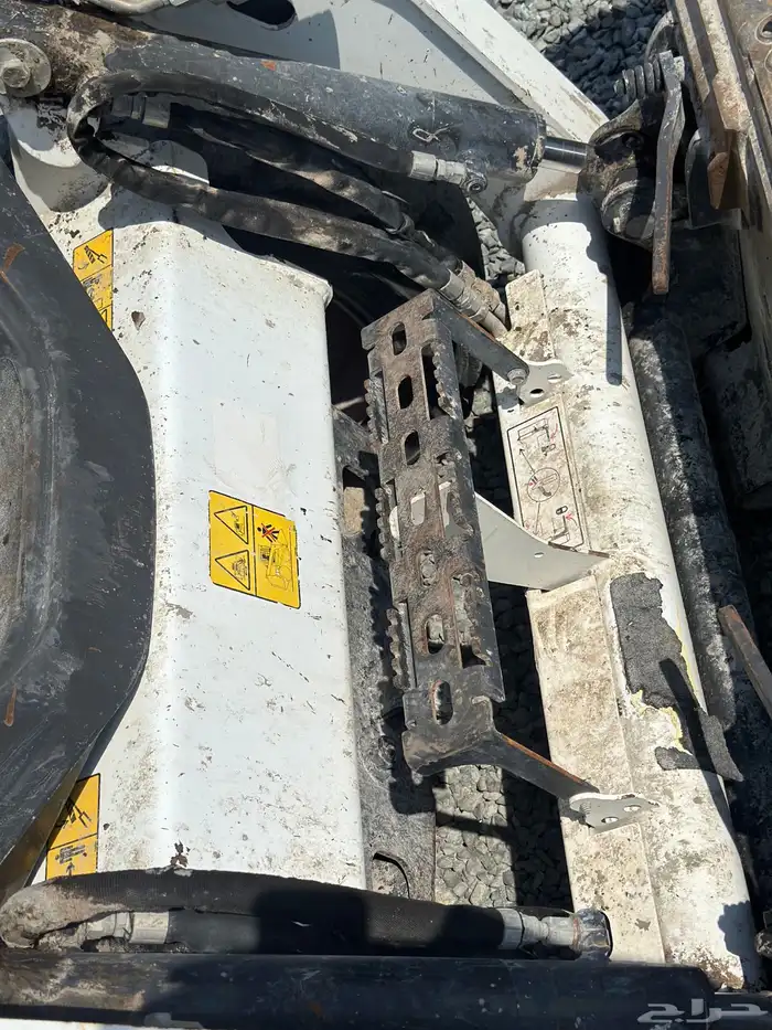 بوبكات مقاس S450 موديل 2018 نظيف جدا 5