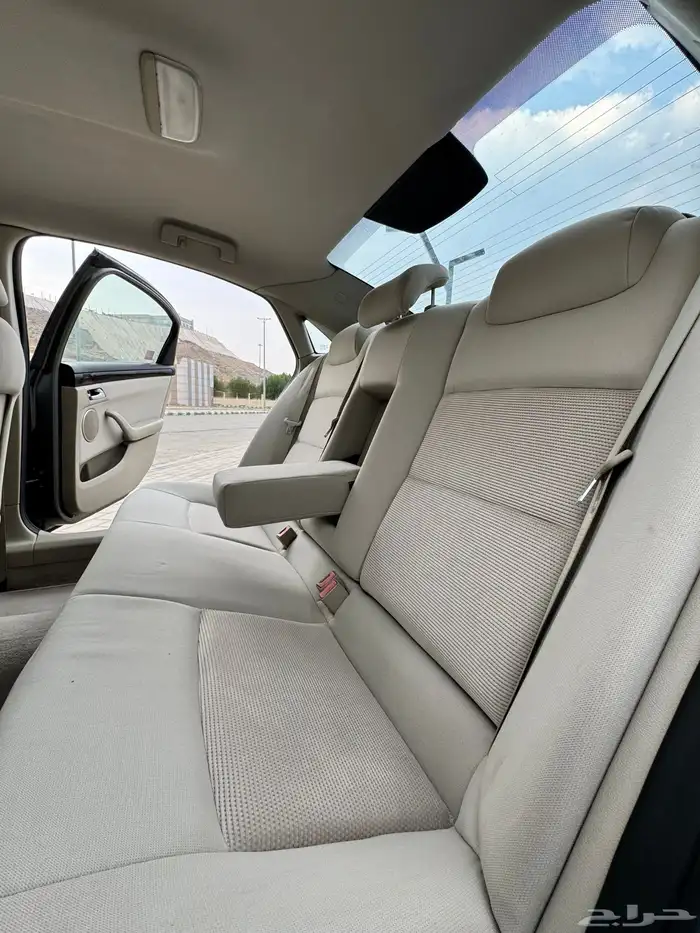 كابريس 2013 نظيف جدا ممشى قليل بدي ومكينه وقير شد بلد للبيع 40