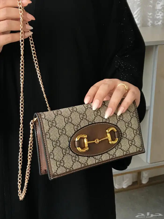 شنط ماركات ماركات درجه اولى مع ملحقاته 28