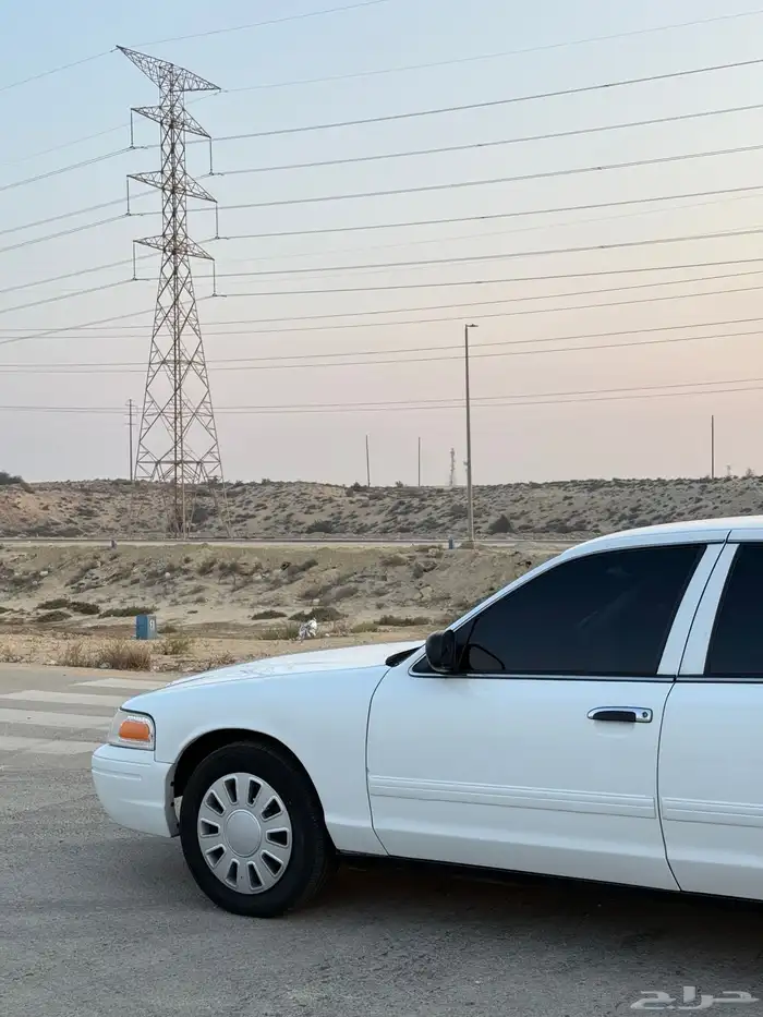 فكتوريا 2011 بوليسي نظيف 4