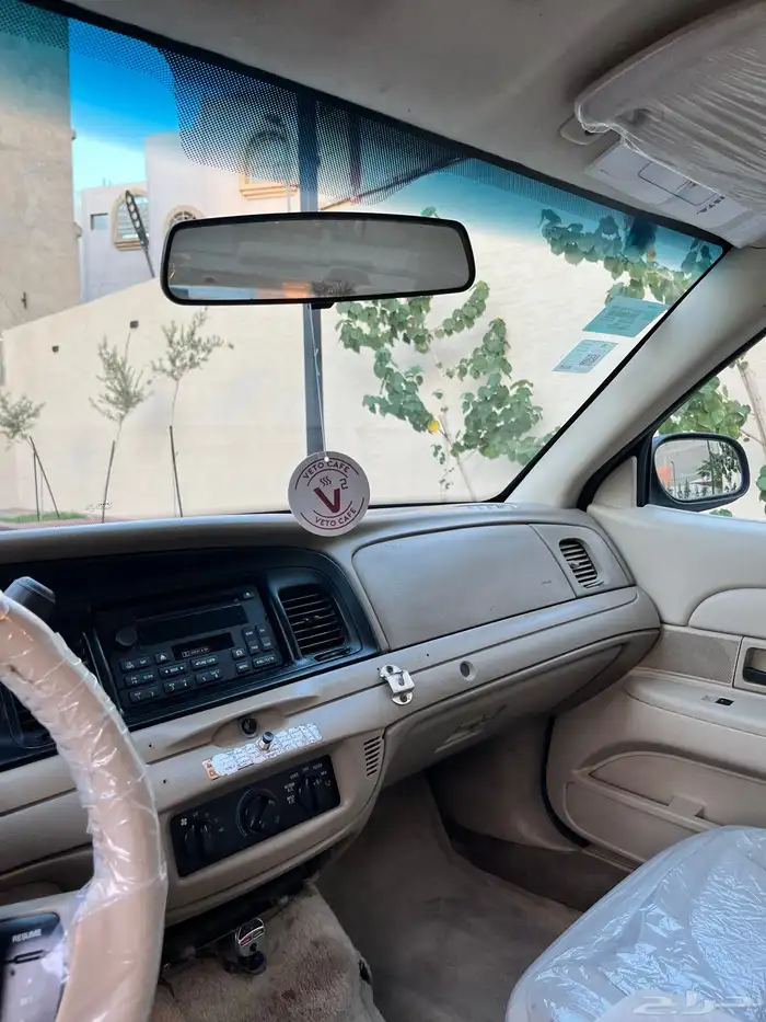 فورد فكتوريا 10