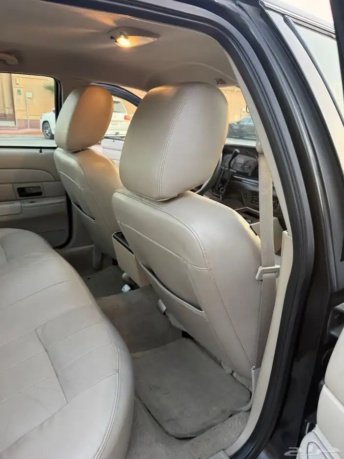 فورد فكتوريا 2011 نظيف جدا 50