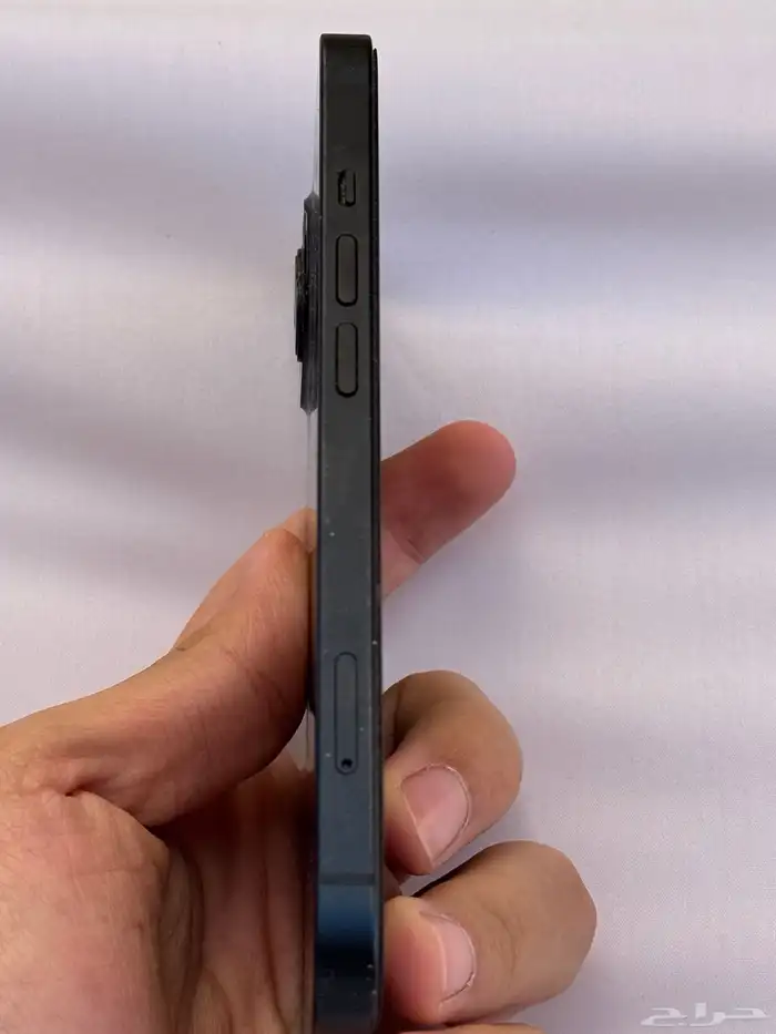 ايفون 13 128 بطارية 81 نظيف جدا غير مفكوك 1