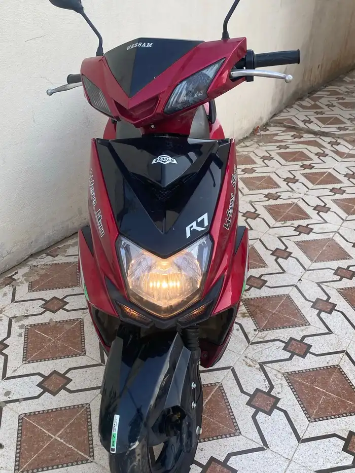 دباب بطه R7 7