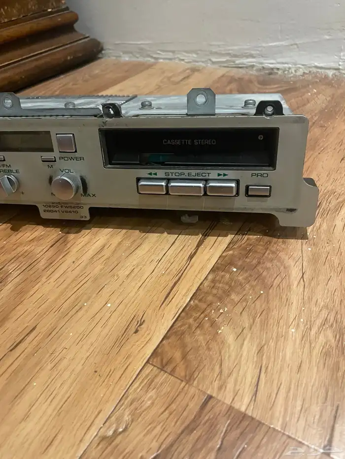 للبيع مسجل و كاست نيسان سيدرك موديل 86 2