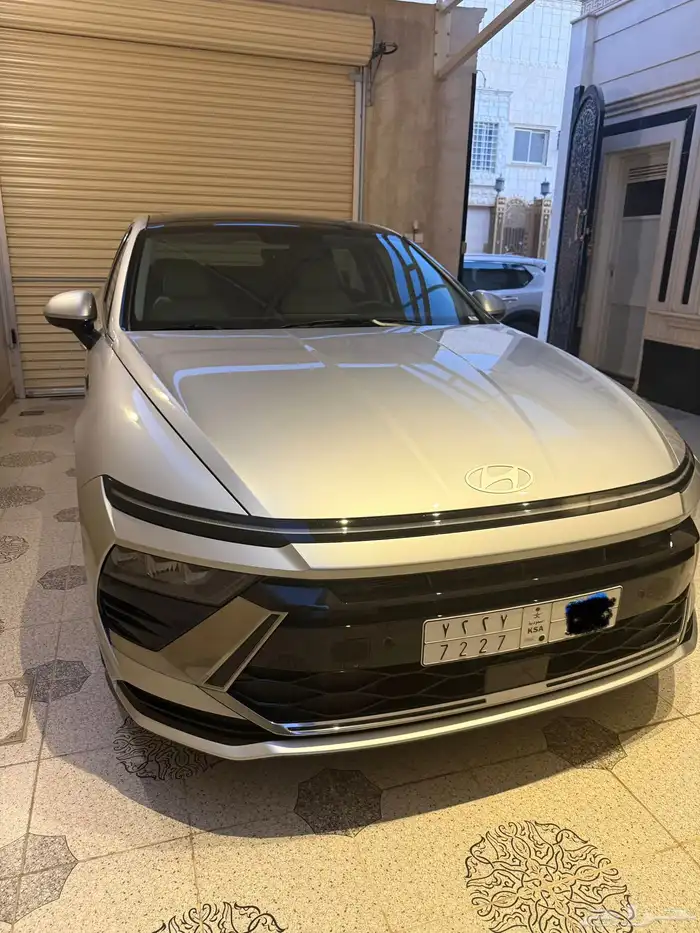 سوناتا كمفورت 2025 فضي لامع 0