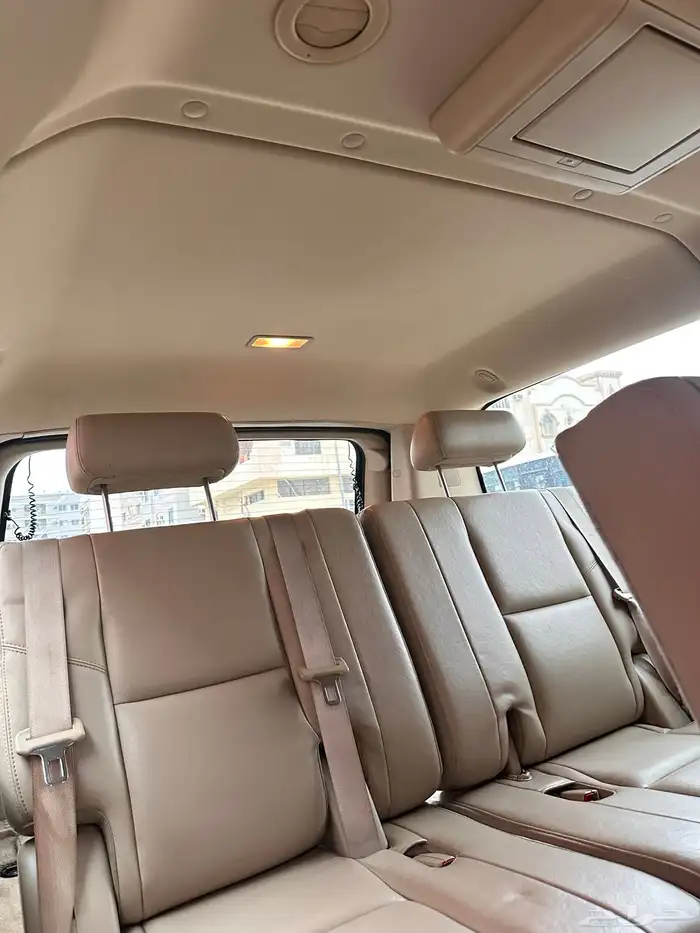 كاديلاك اسكاليد 2011 فل كامل الجميح 77