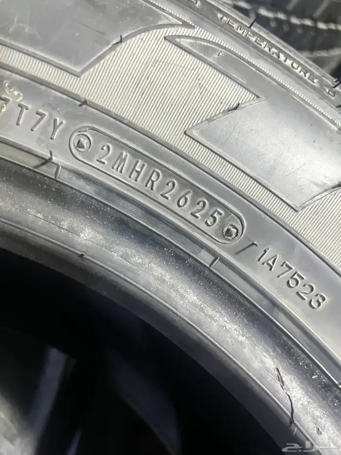 كفرات  دنلوب مقاس 265 65 17 التاريخ 2025 9