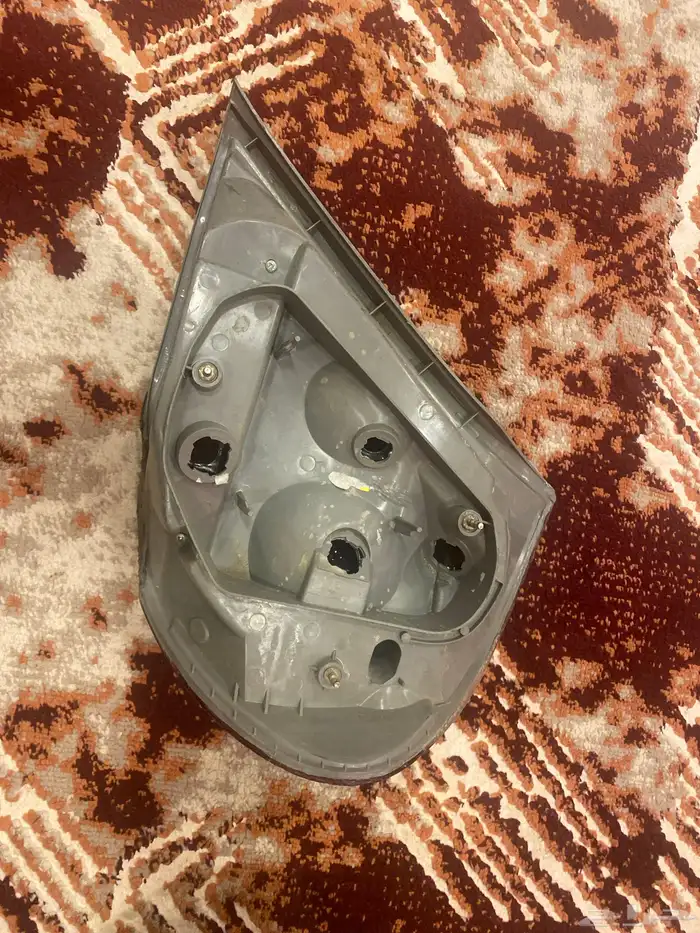 اصطبات خلفيه كامري من 2005-2006 2