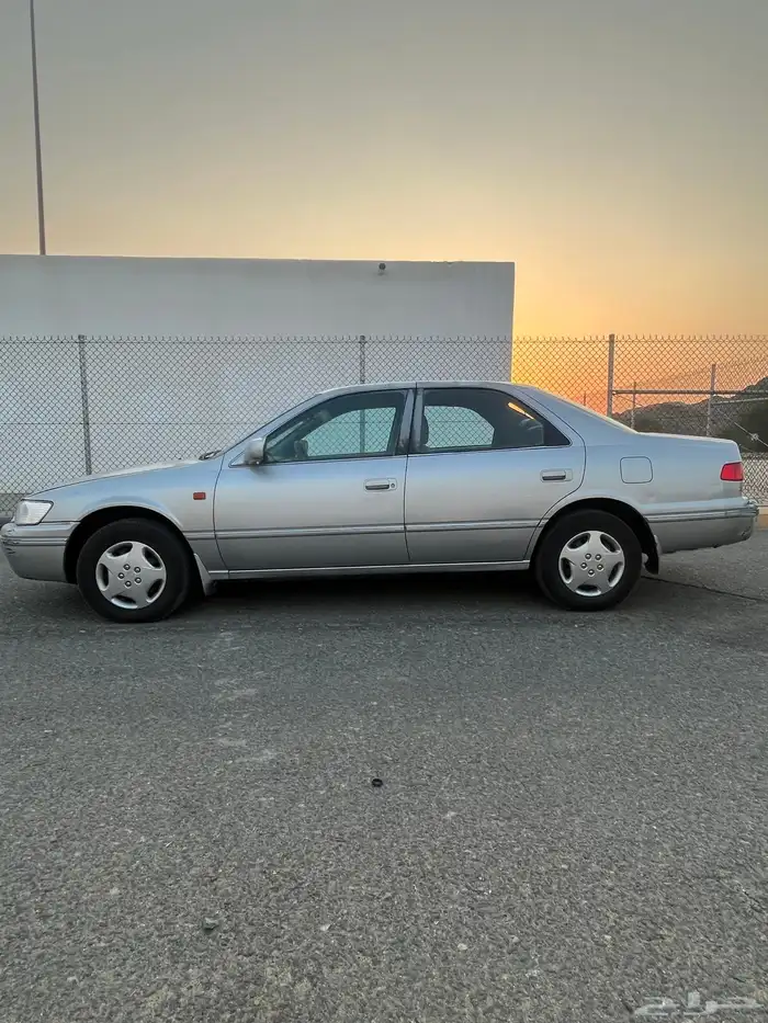 كامري 2002 نظيفة تماتيك 4