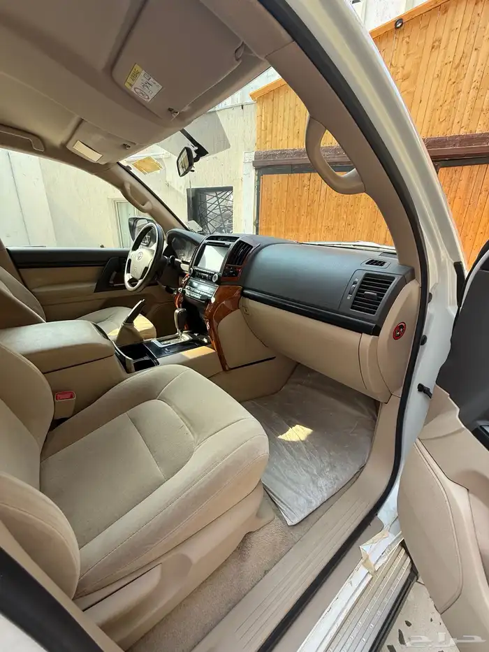 جي اكس هدد بودي وكالة 2013 ستاندر 32