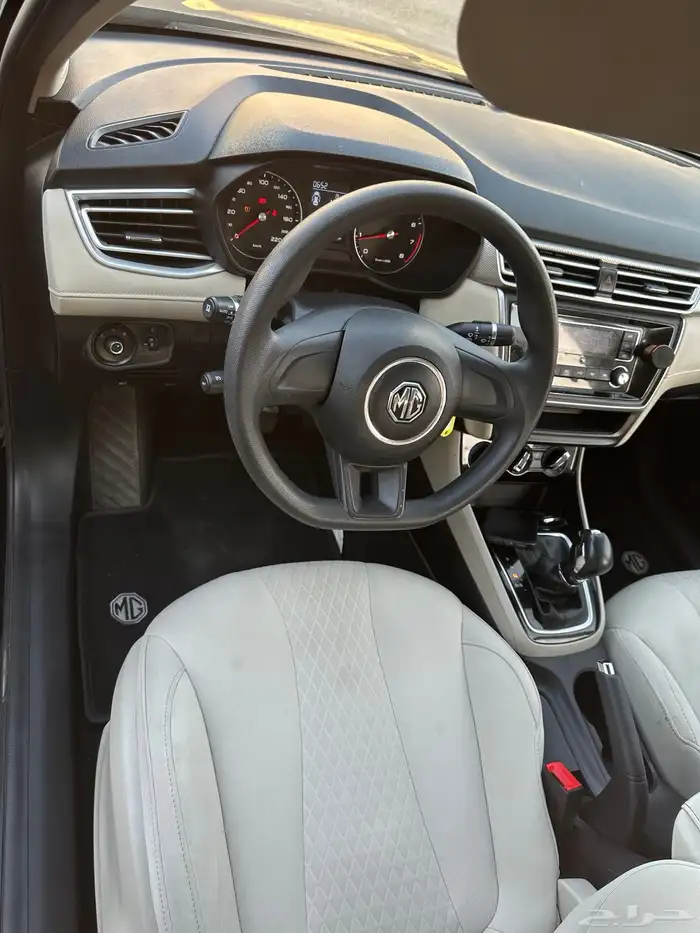 ام جي 5 2023 ممشى قليل 7