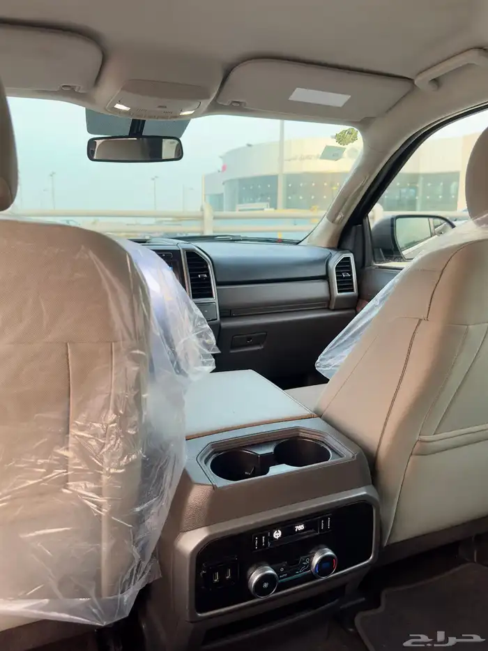 فورد اكسبيدشن 2019 - دبل XLT . طويل 11