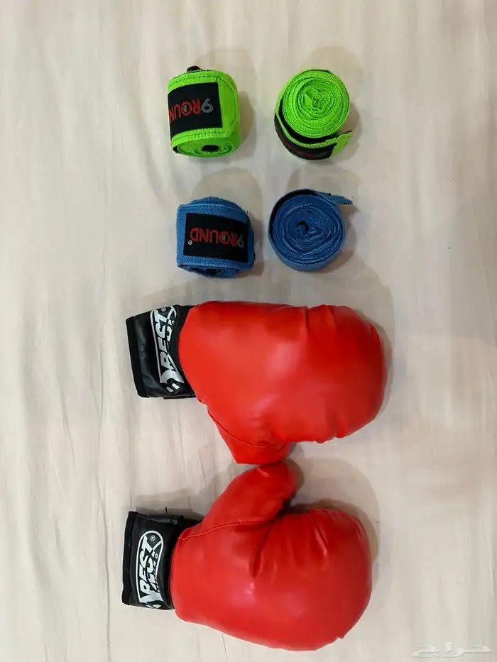 قفازات ملاكمة 9Rounds للنساء والرجال والأطفال مع الرباط وسير 2