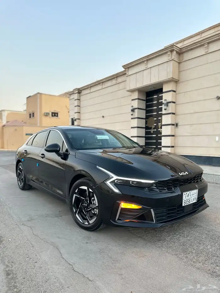 كيا K5 فل كامل 2024 بحالة الوكالة 4