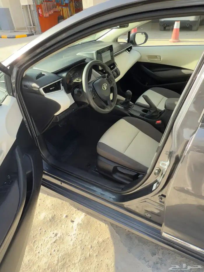 كورولا 2021 للبيع XLI نص فل 11