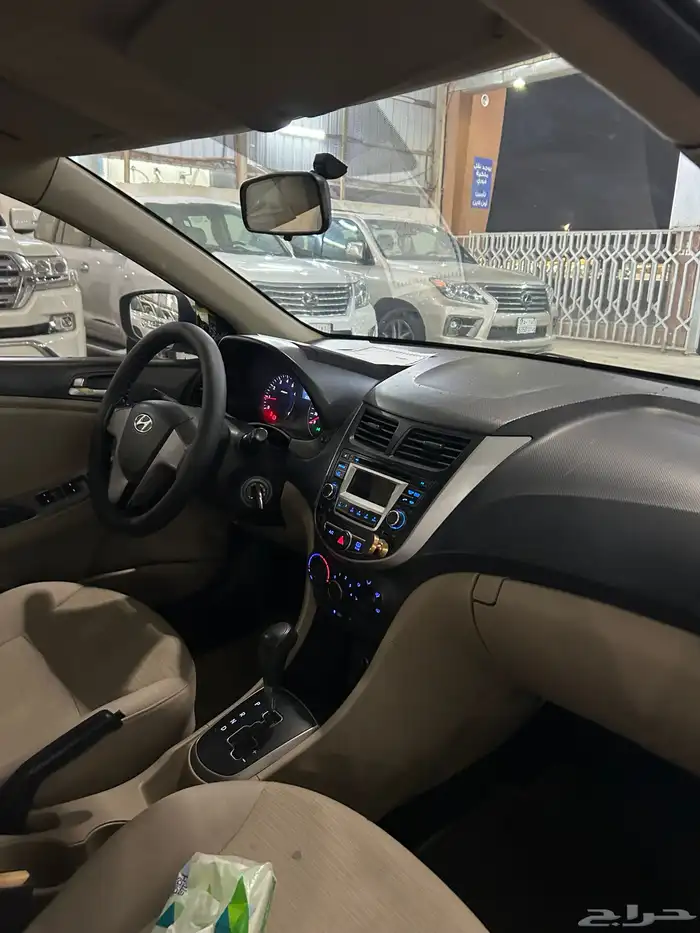 اكسنت 2016 تماتيك 10