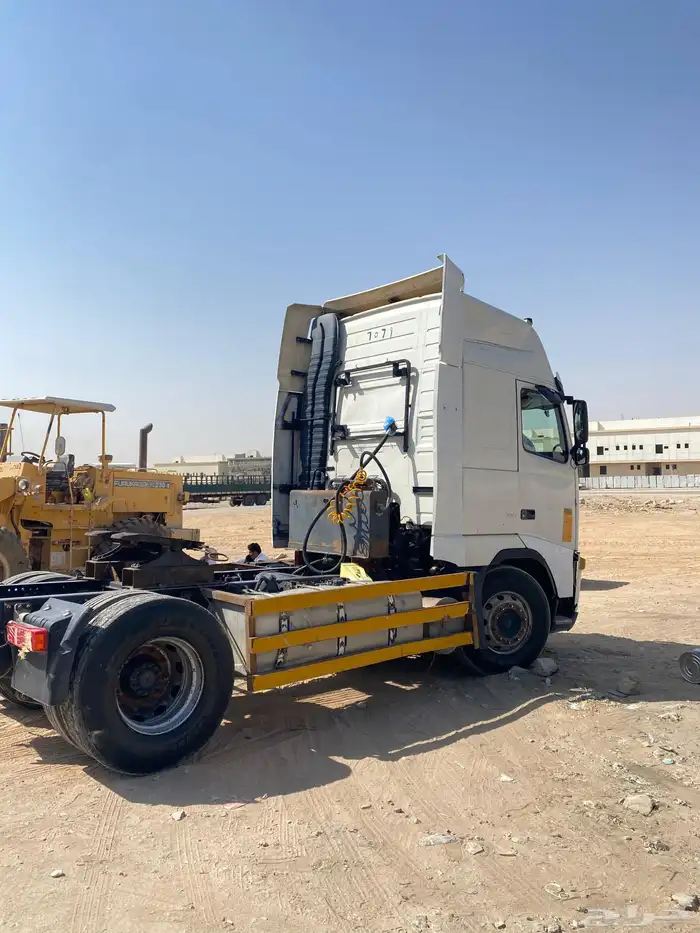 تريله فلفو 2005مفحوص مجدد للبيع حد 75 4