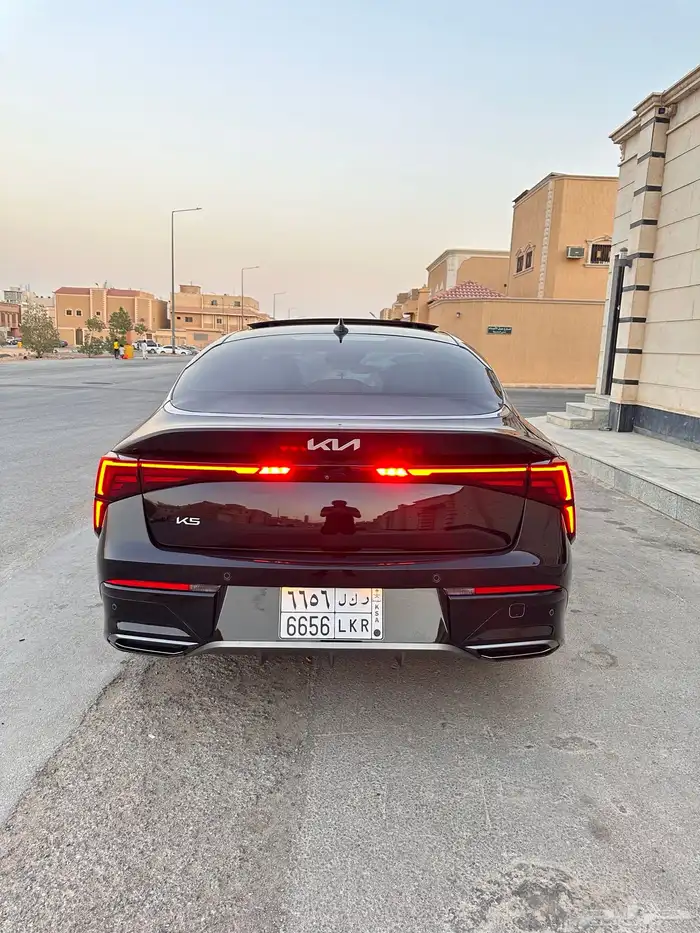 كيا K5 فل كامل 2024 بحالة الوكالة 12