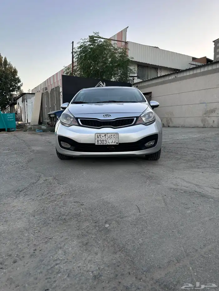 للبيع كيا ريو مديل2014 فل كامل 1