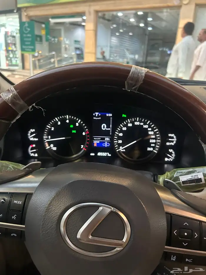 لكزسLX570 12