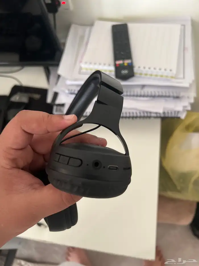 سماعه JBL سوداء 3